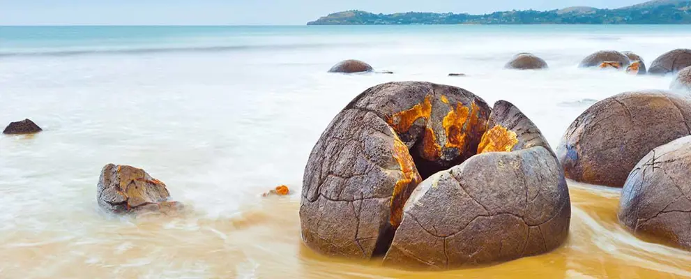 Moeraki Beach