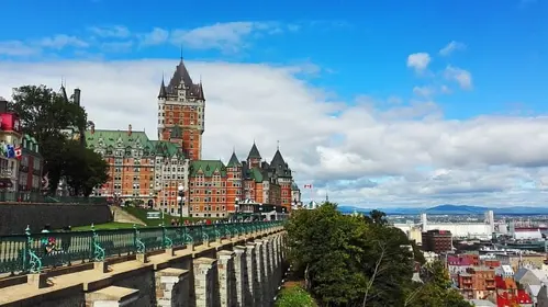 Frontenac in Quebec