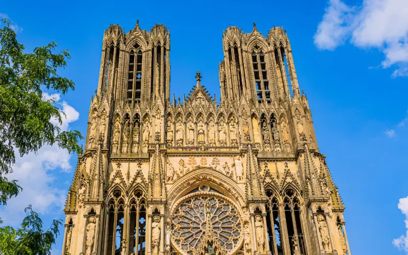 A detail of Cathédrale Notre Dame de Reims - Champagne and Burgundy region guide